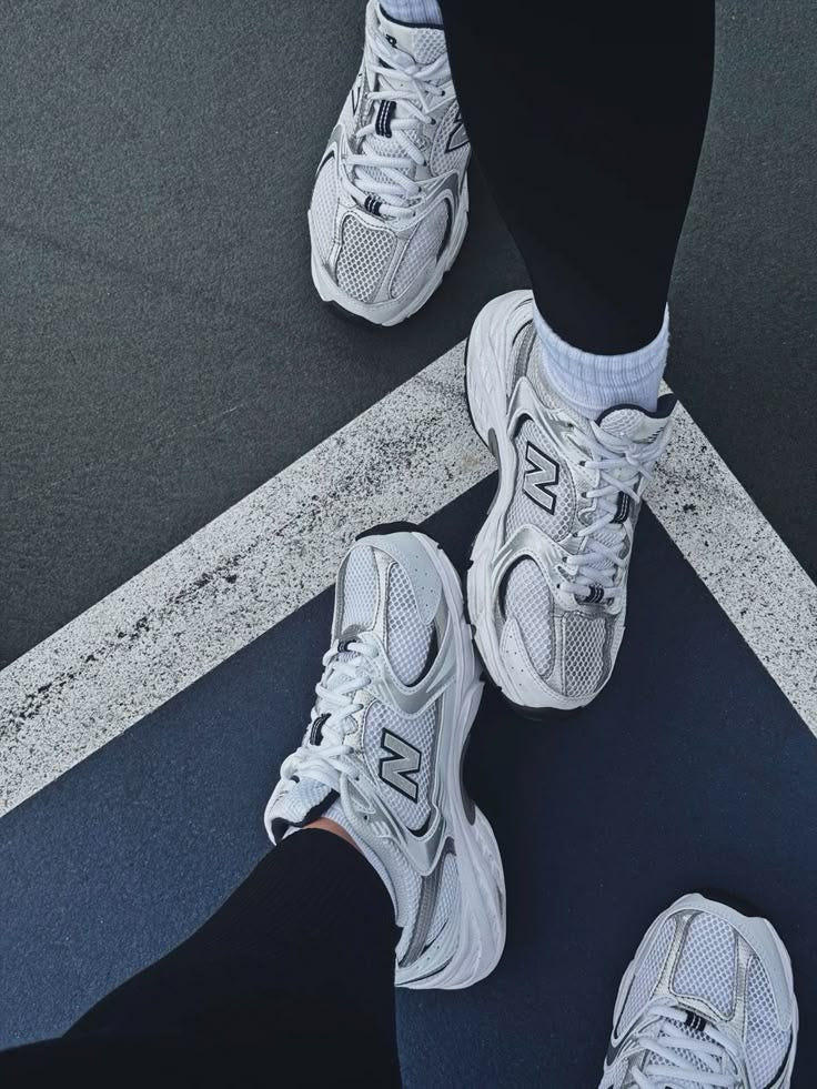 New Balance 530