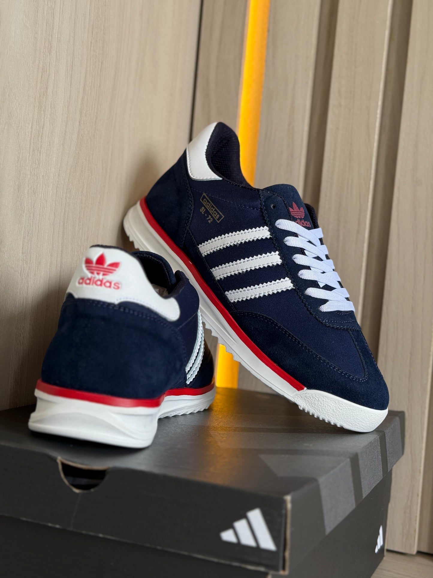 Adidas SL 72 ®