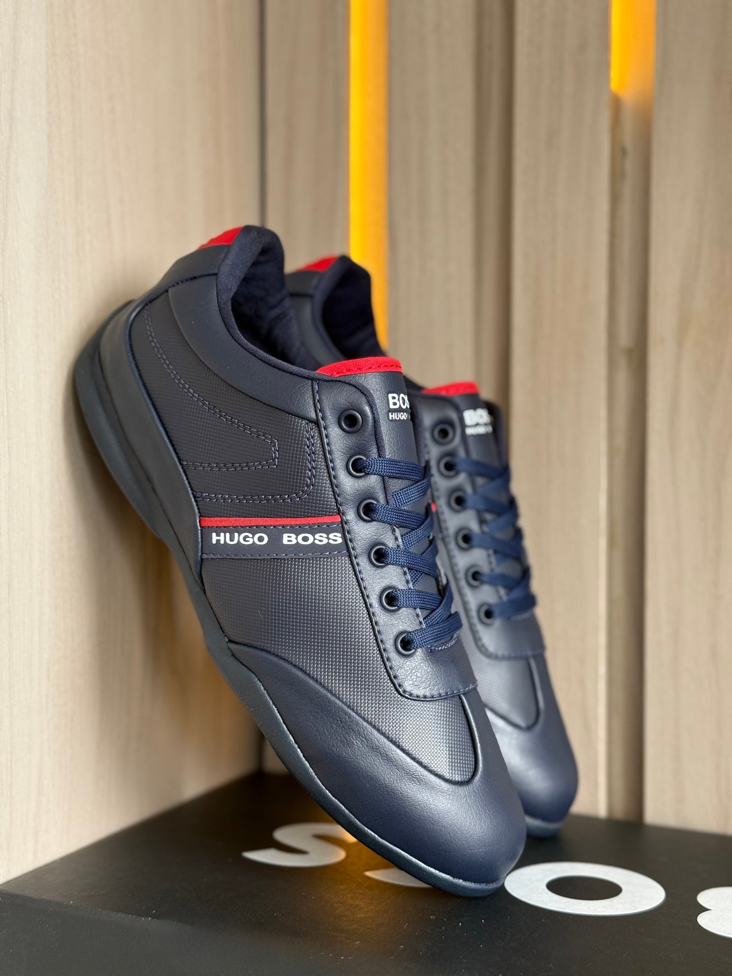 Hugo Boss ®