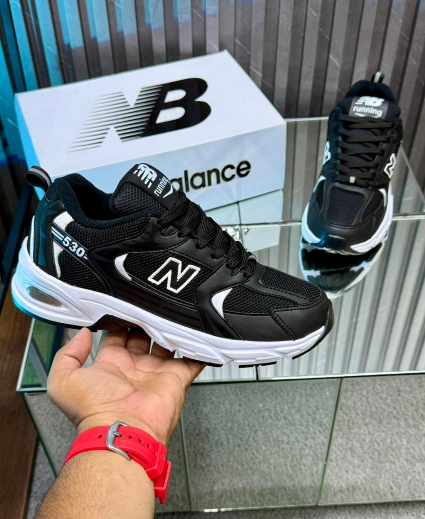 New Balance 530
